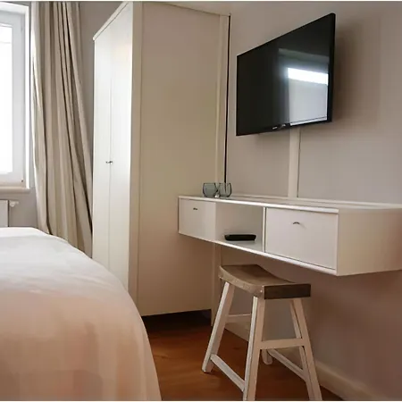 P2 - Am Apartment